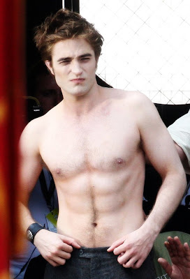Robert Pattinson Shirtless | Pictures | POPSUGAR Celebrity Robert Pattinson Shirtless | Pictures | POPSUGAR Celebrity